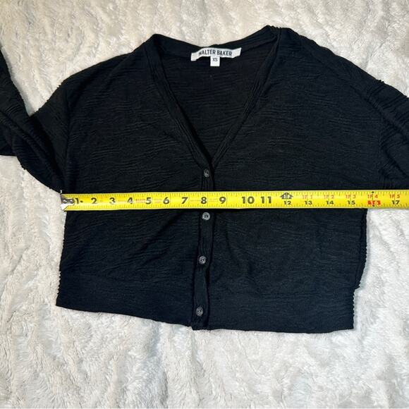 Walter Baker Size XS Black Melinda V-Neck Button Down Top Neutral Monochrome - Picture 11 of 12